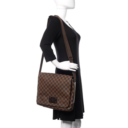 Louis Vuitton Damier Ebene Brooklyn MM 2 of 9