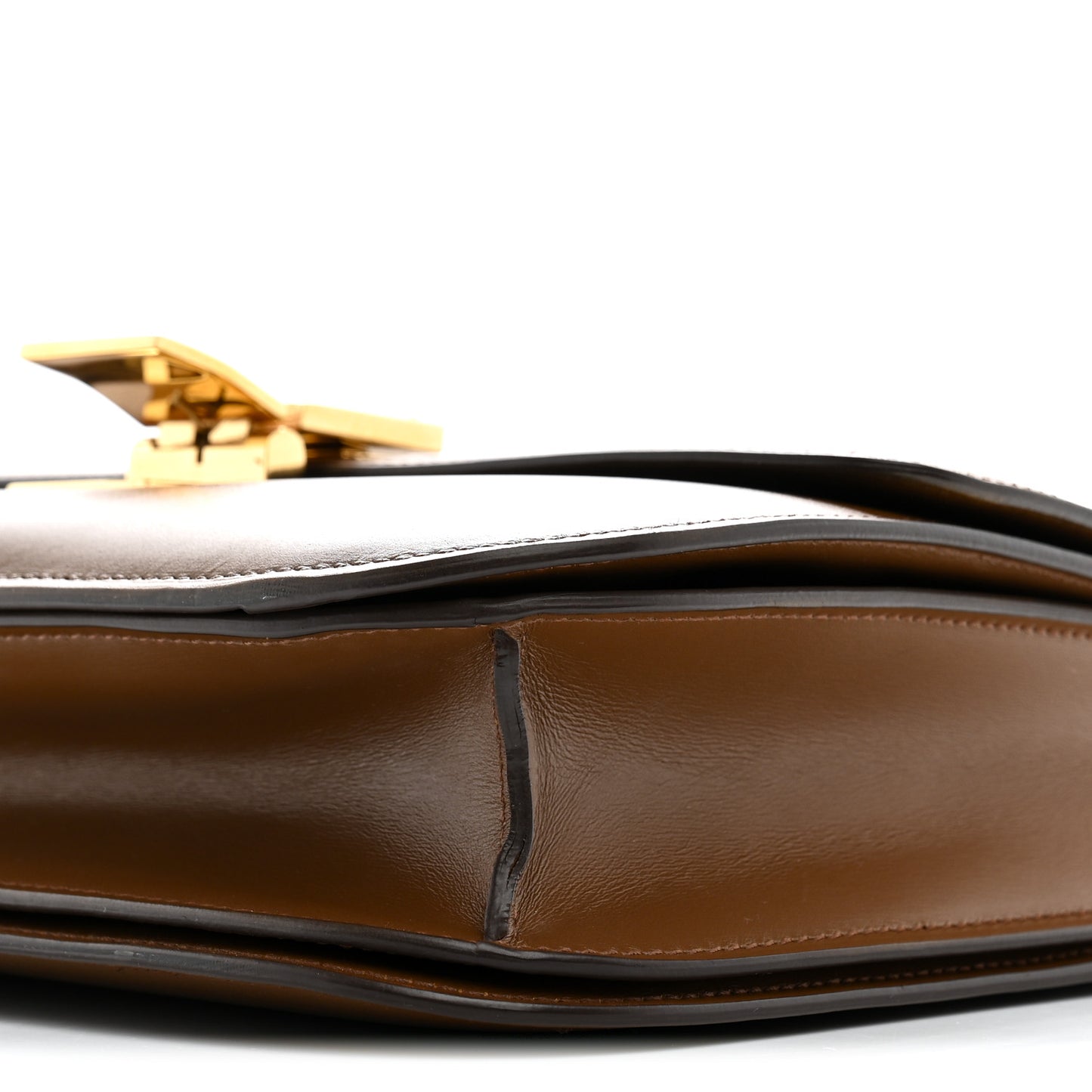 Box Calfskin Medium Classic Box Flap Bag Camel