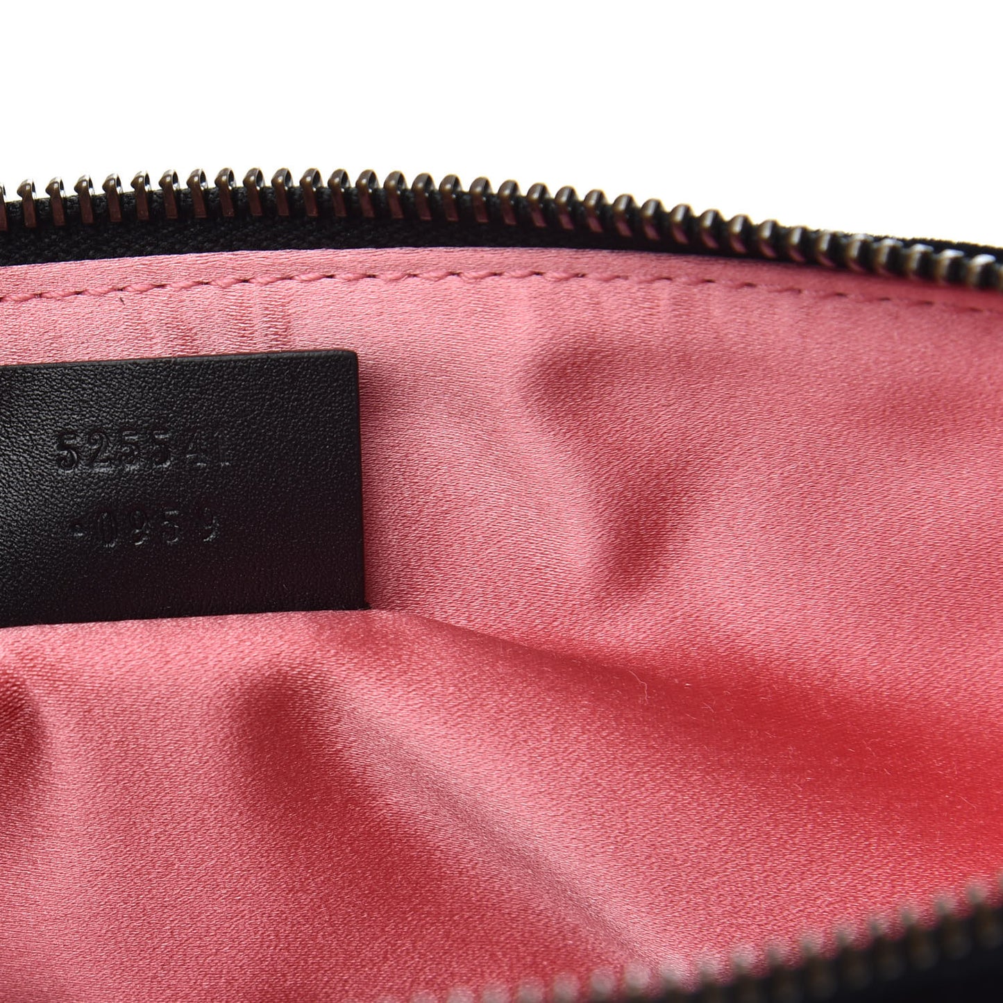 Velvet Matelasse GG Marmont Zip Pouch Black