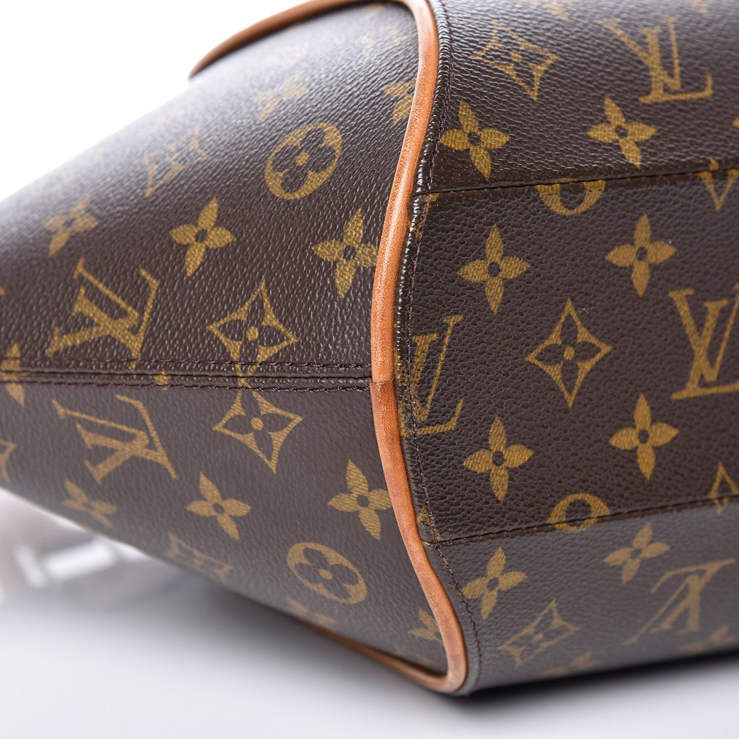 Monogram Ellipse MM
