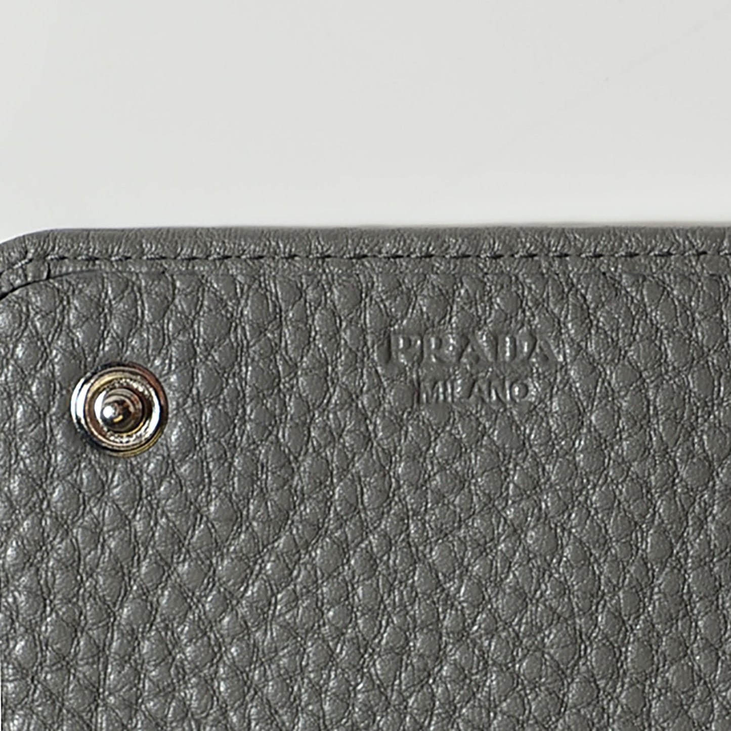 Vitello Daino Flap Continental Wallet Marmo
