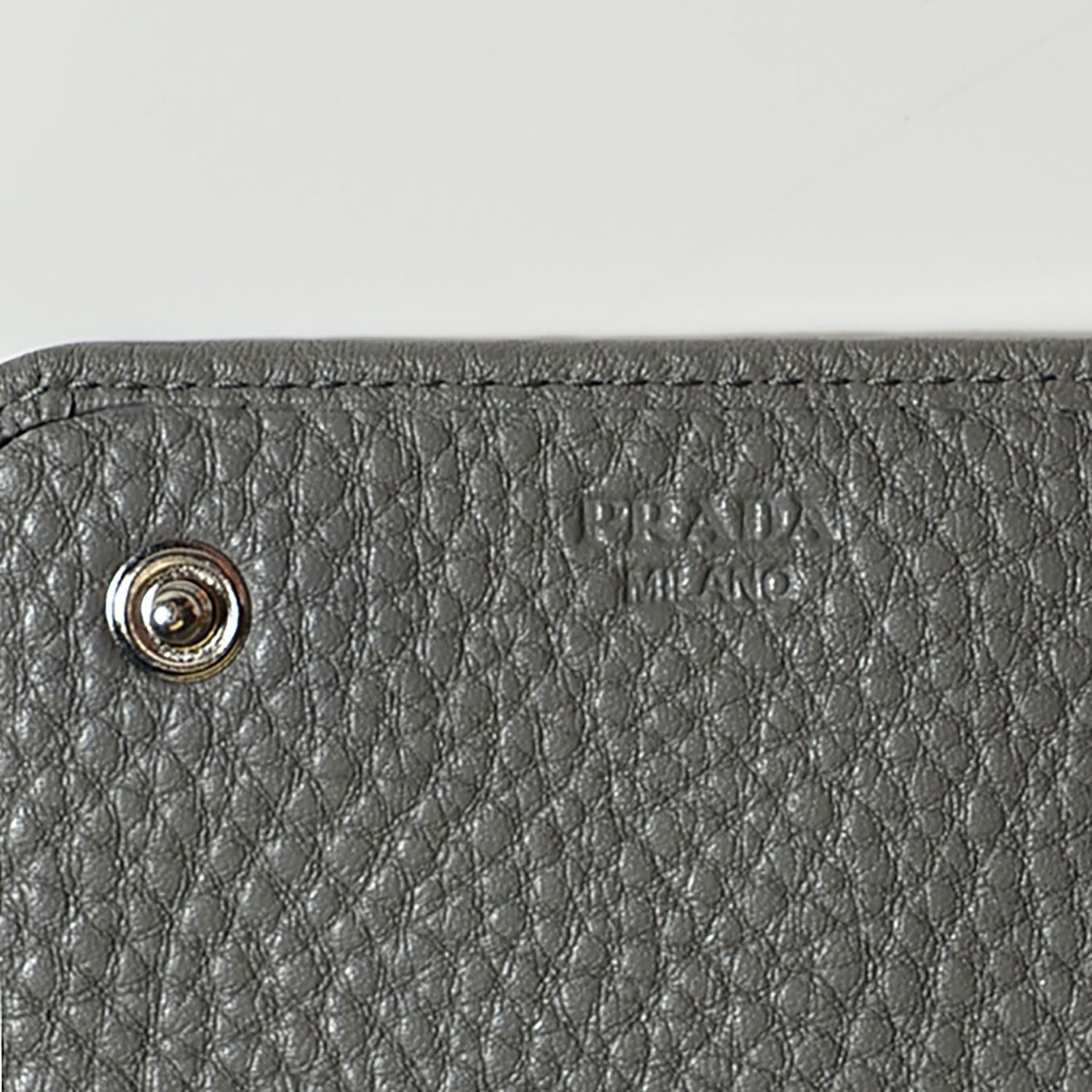 Prada Vitello Daino Flap Continental Wallet Marmo 7 of 9