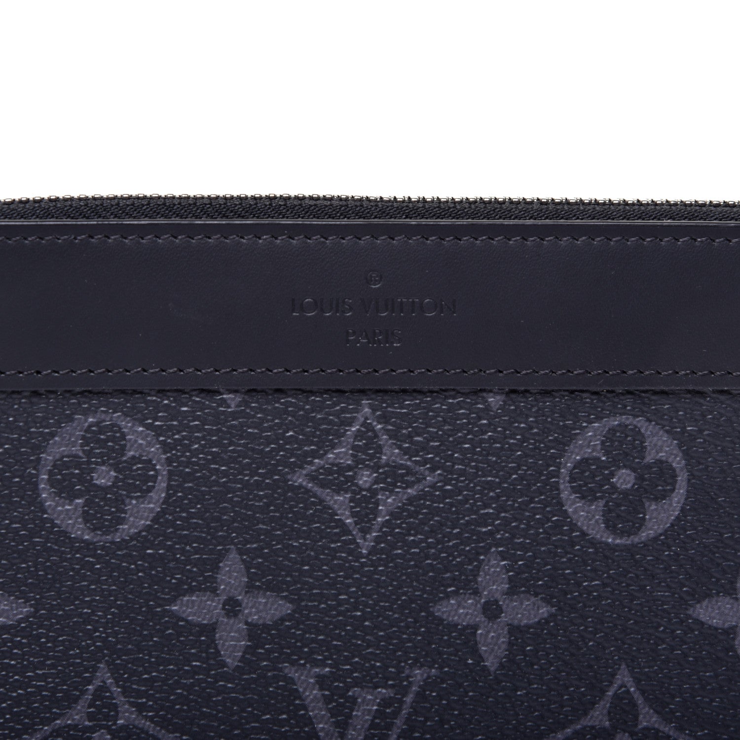 Louis Vuitton Monogram Eclipse Discovery Pochette 16 of 16