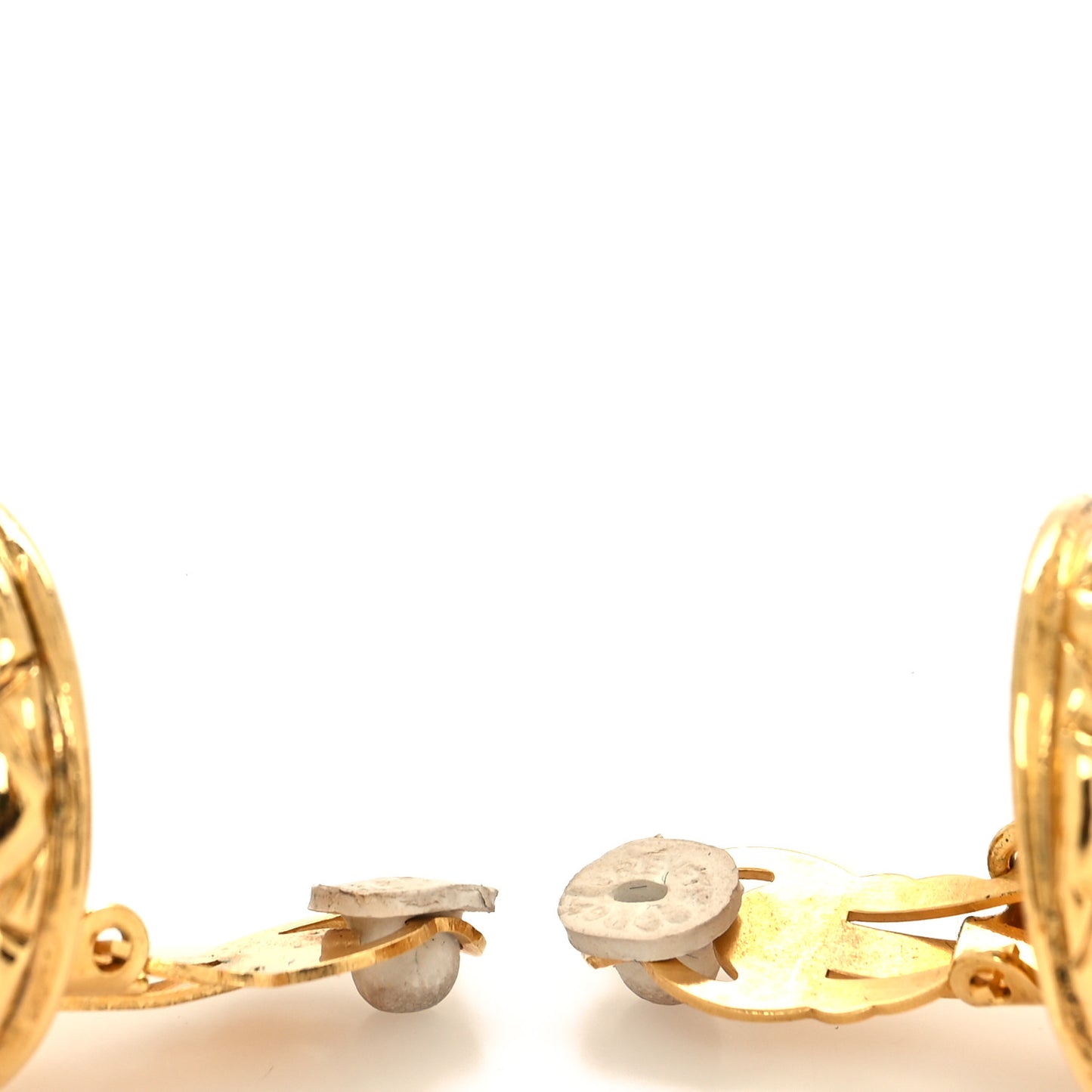 Metal Quilted CC Round Clip On Earrings Gold
