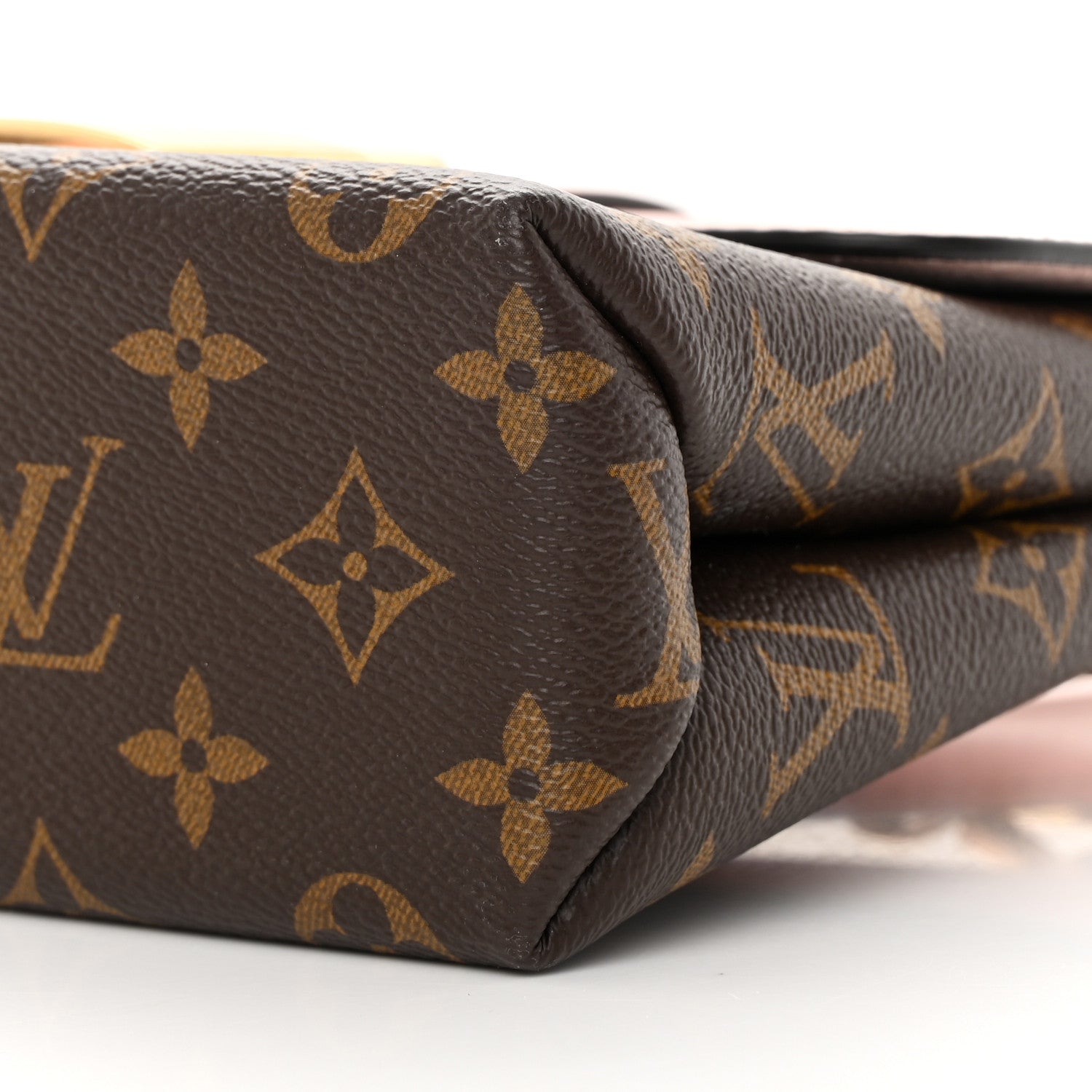 Louis Vuitton Monogram Locky BB Rose Poudre 10 of 12