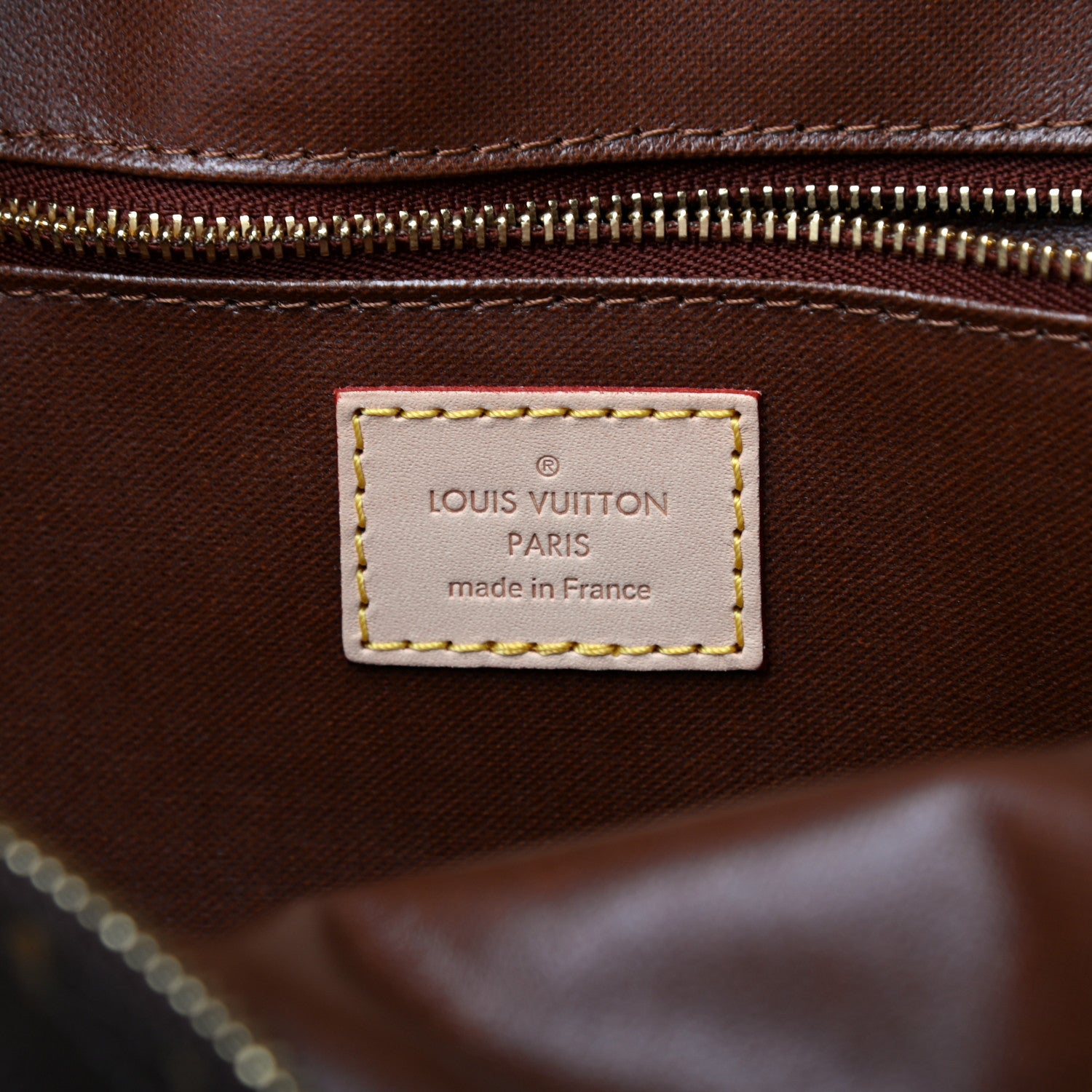Louis Vuitton Monogram Toiletry Bag 25 6 of 9