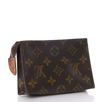 Louis Vuitton Monogram Toiletry Pouch 15 3 of 9