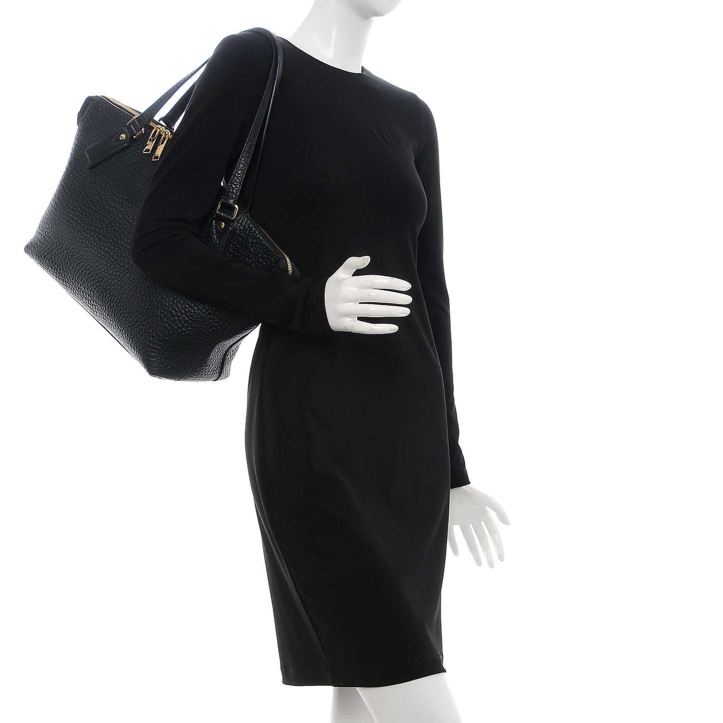 Signature Grain Calfskin Medium Welburn Tote Black