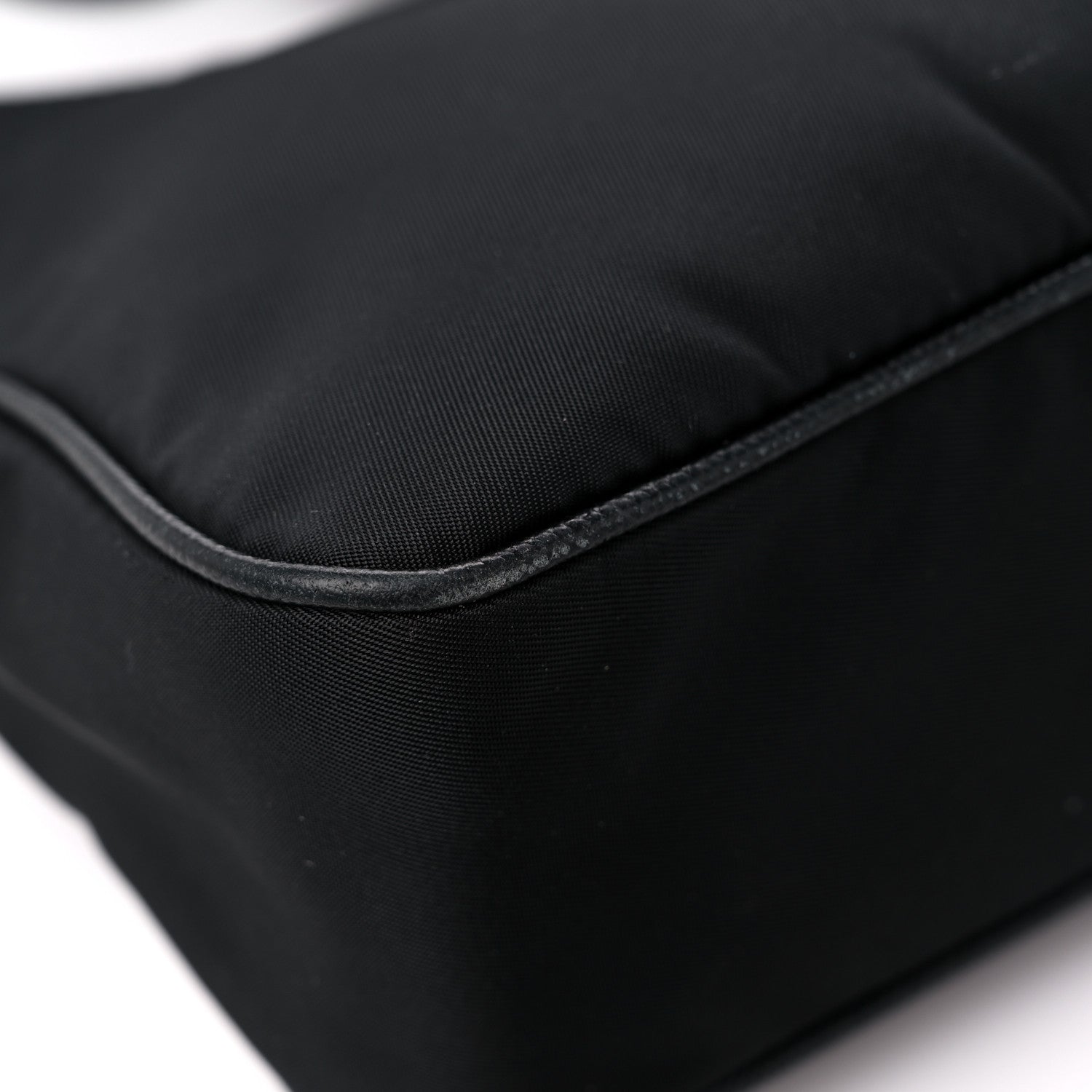 Prada Nylon Re-Edition 2005 Shoulder Bag Black 10 of 13