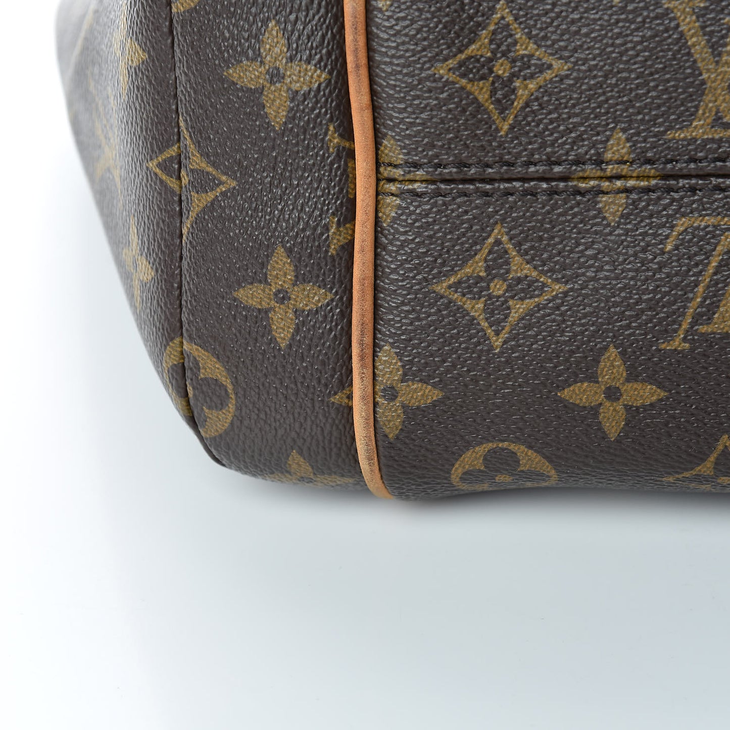 Monogram Totally PM
