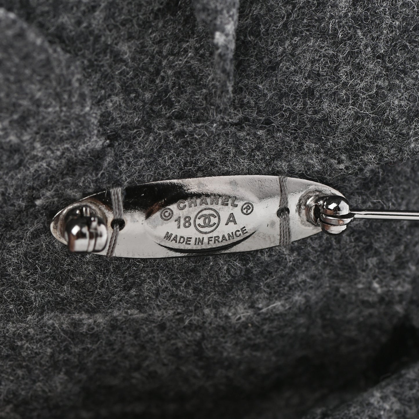 Wool Pearl Camellia Brooch Grey