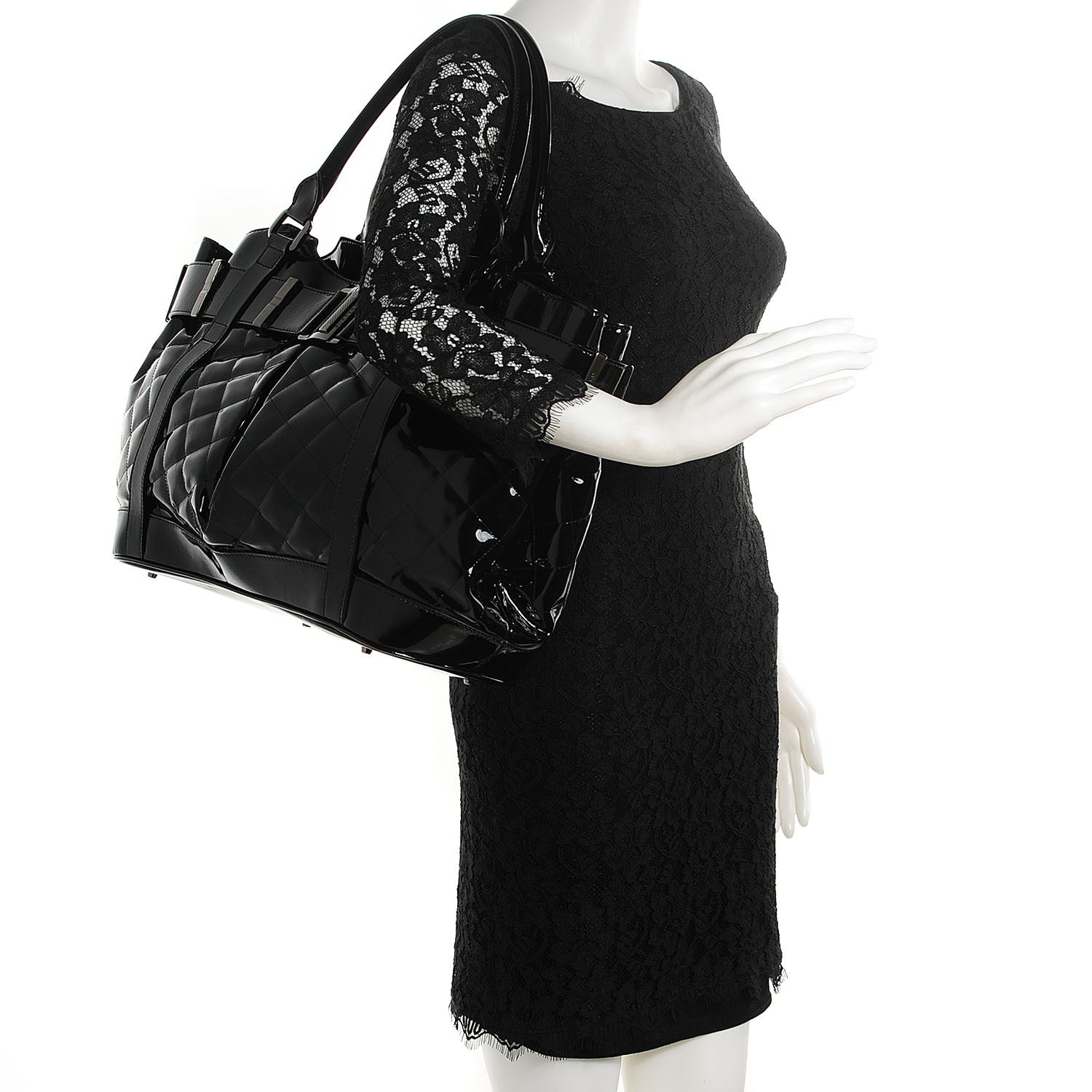 Burberry Patent Quilted Beaton Black 2 of 13