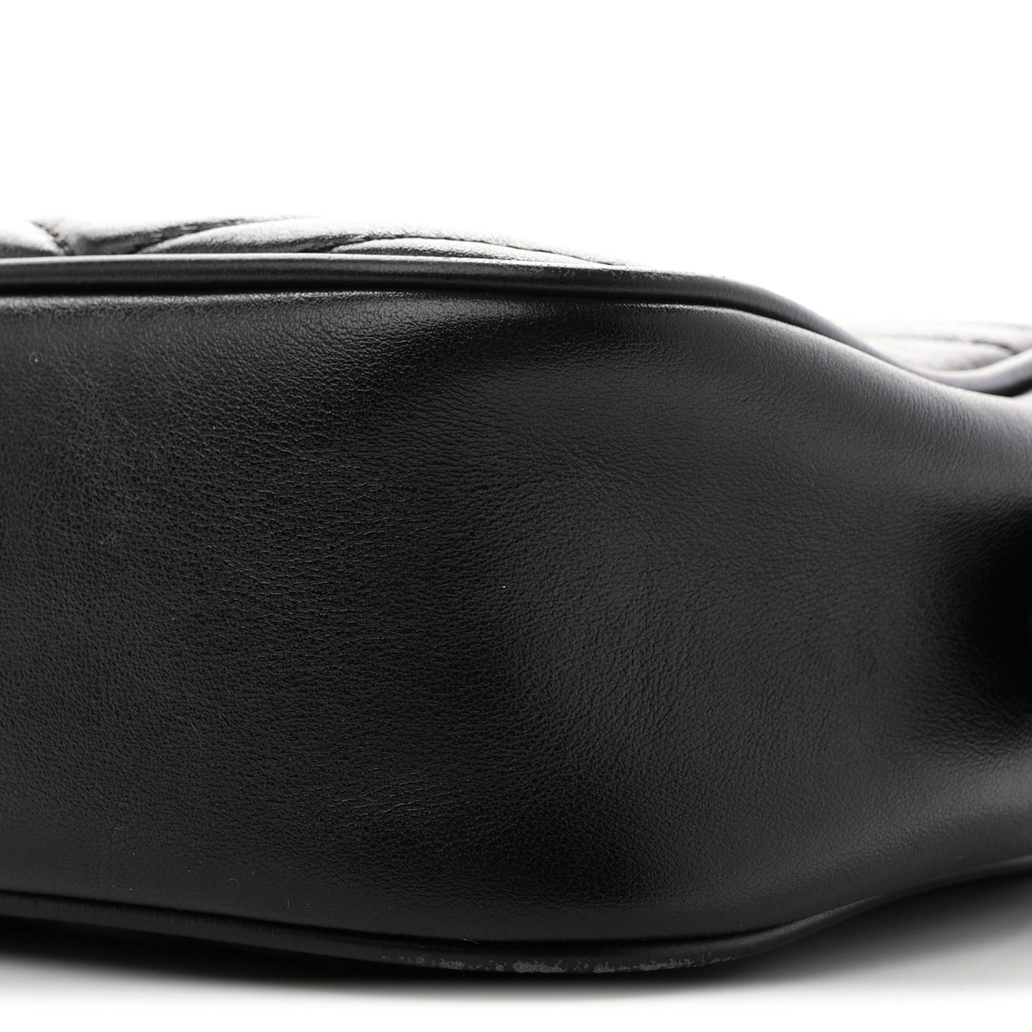Calfskin Matelasse Small GG Marmont Chain Shoulder Bag Black
