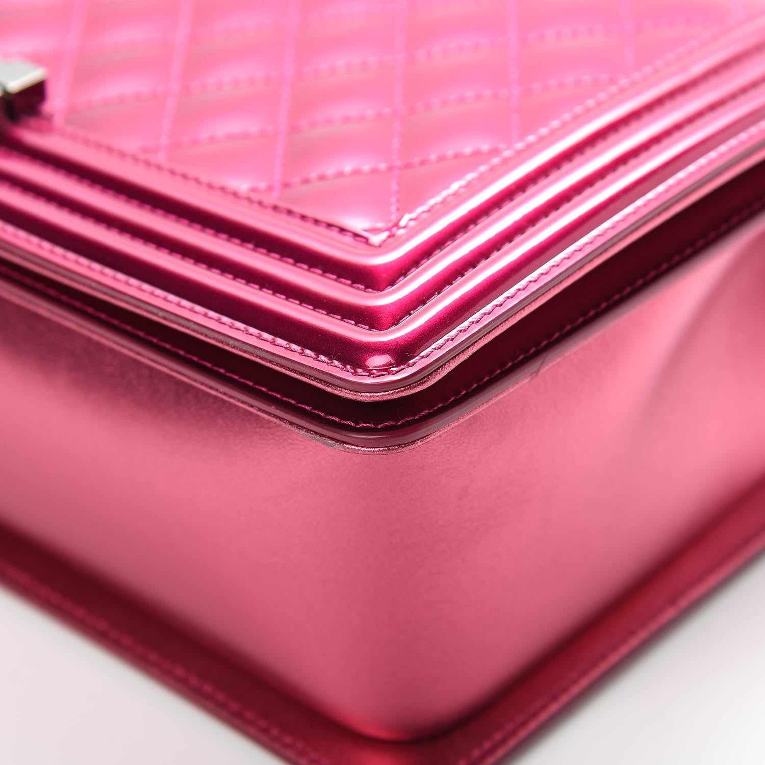 Chanel Metallic Patent Quilted New Medium Boy Flap Fuchsia 10 of 16