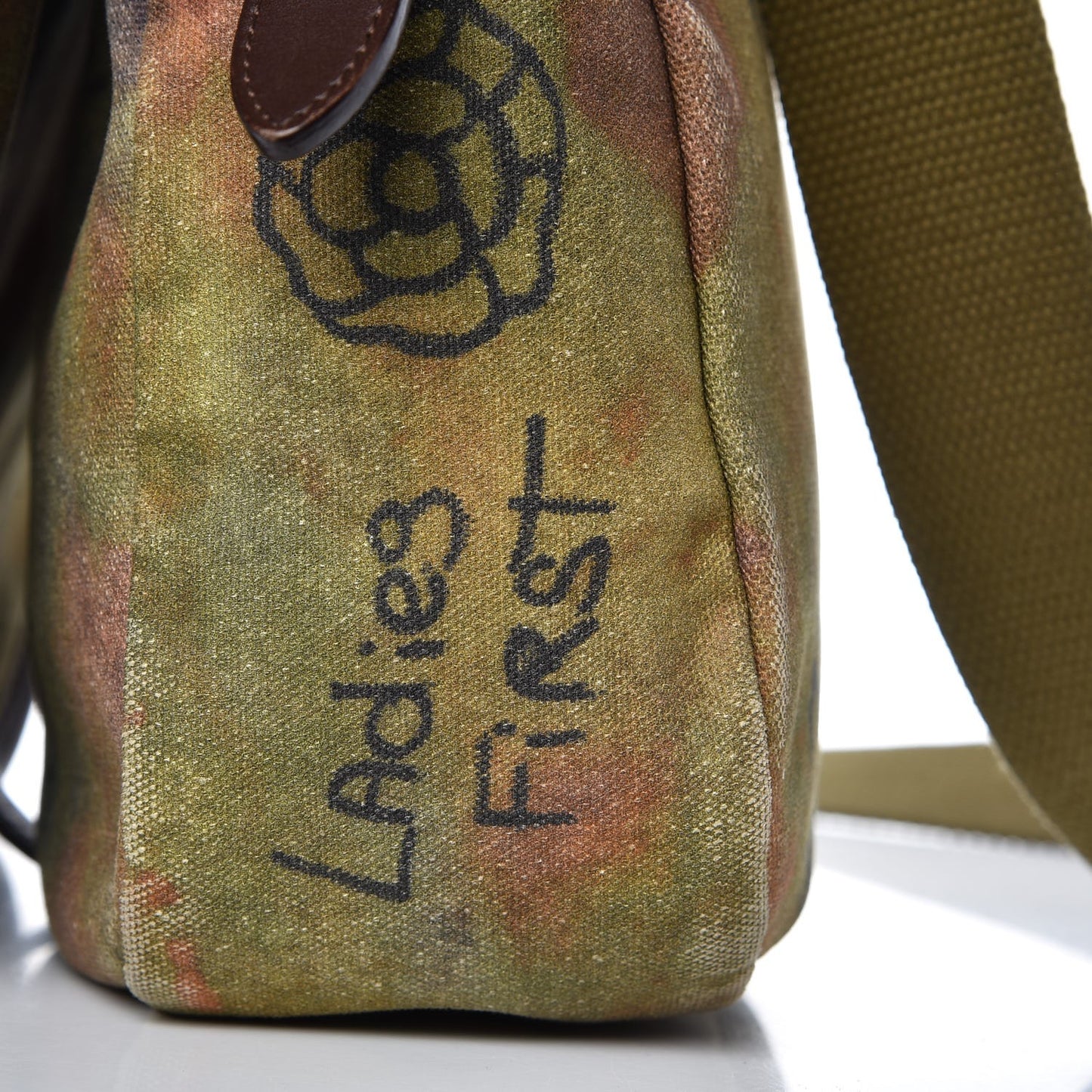 Washed Toile Graffiti On The Pavements Messenger Khaki Multicolor