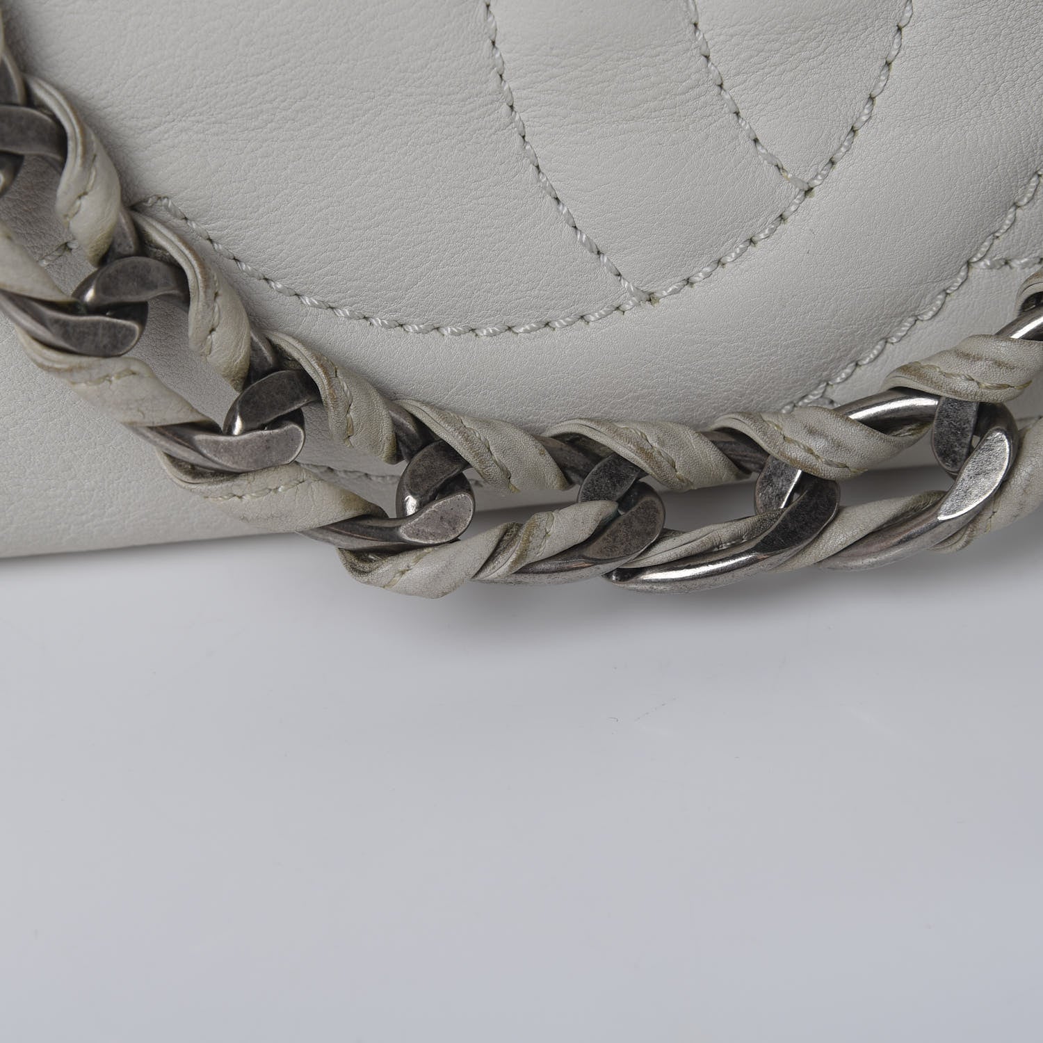 Chanel Calfskin Large East West Modern Chain Tote White 22 of 23