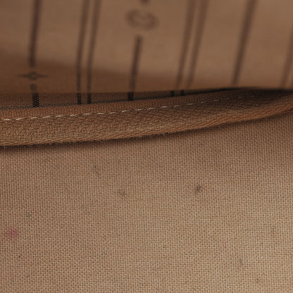 Louis Vuitton Monogram Neverfull MM 9 of 11