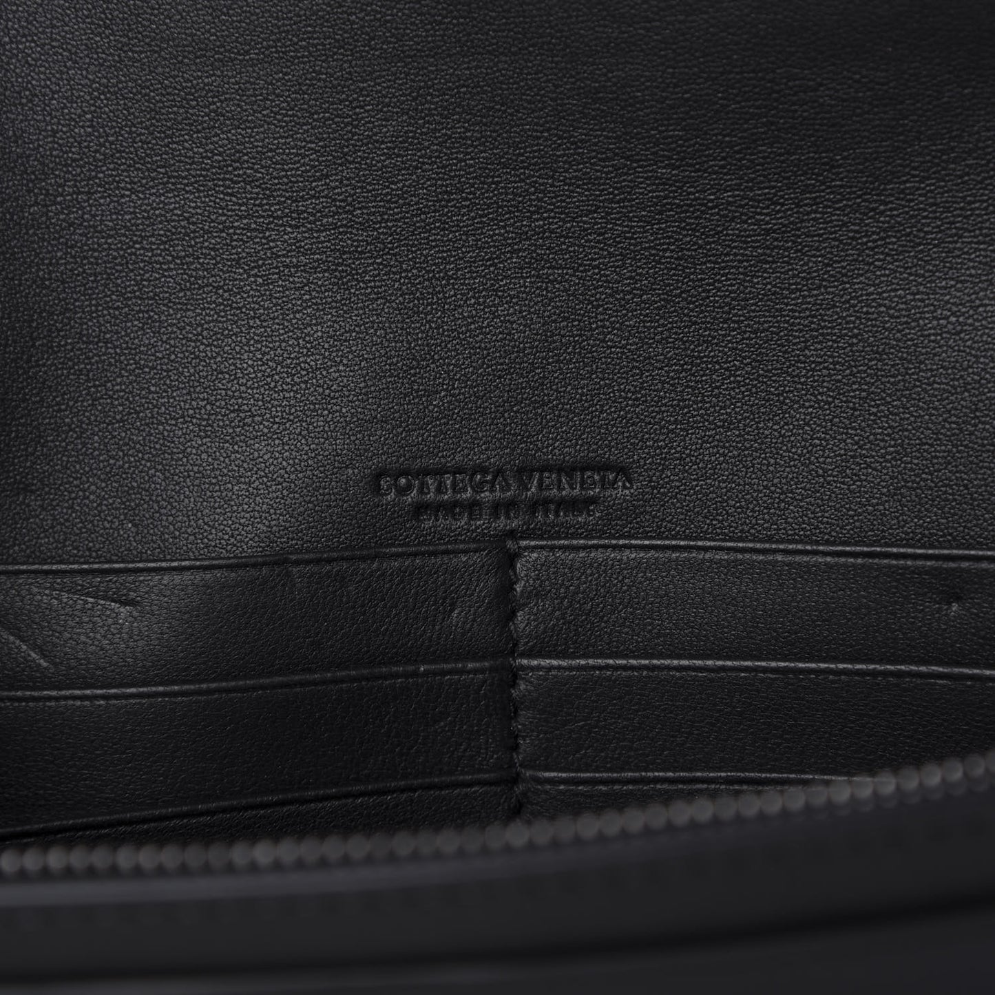 Nappa Intrecciato Continental Wallet on Chain Black