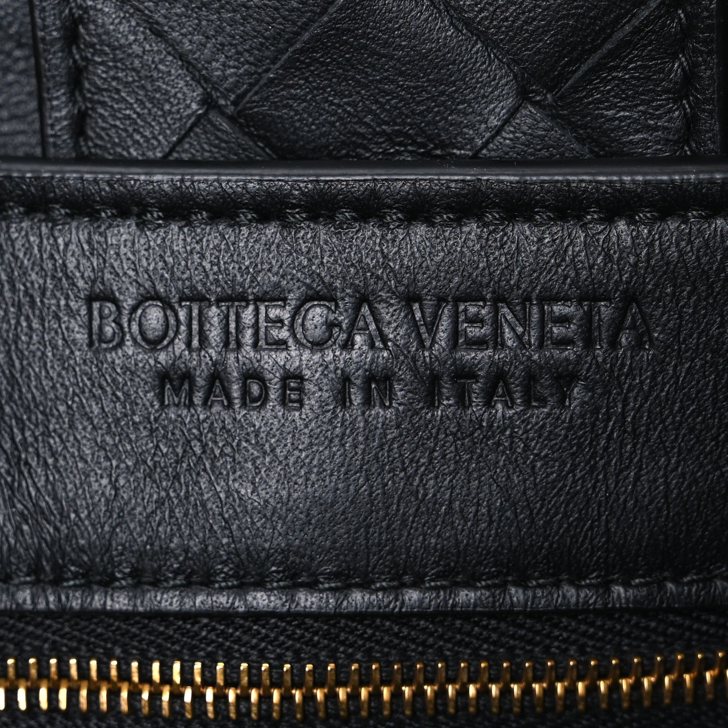 Nappa Intrecciato Medium Andiamo Shoulder Bag Black