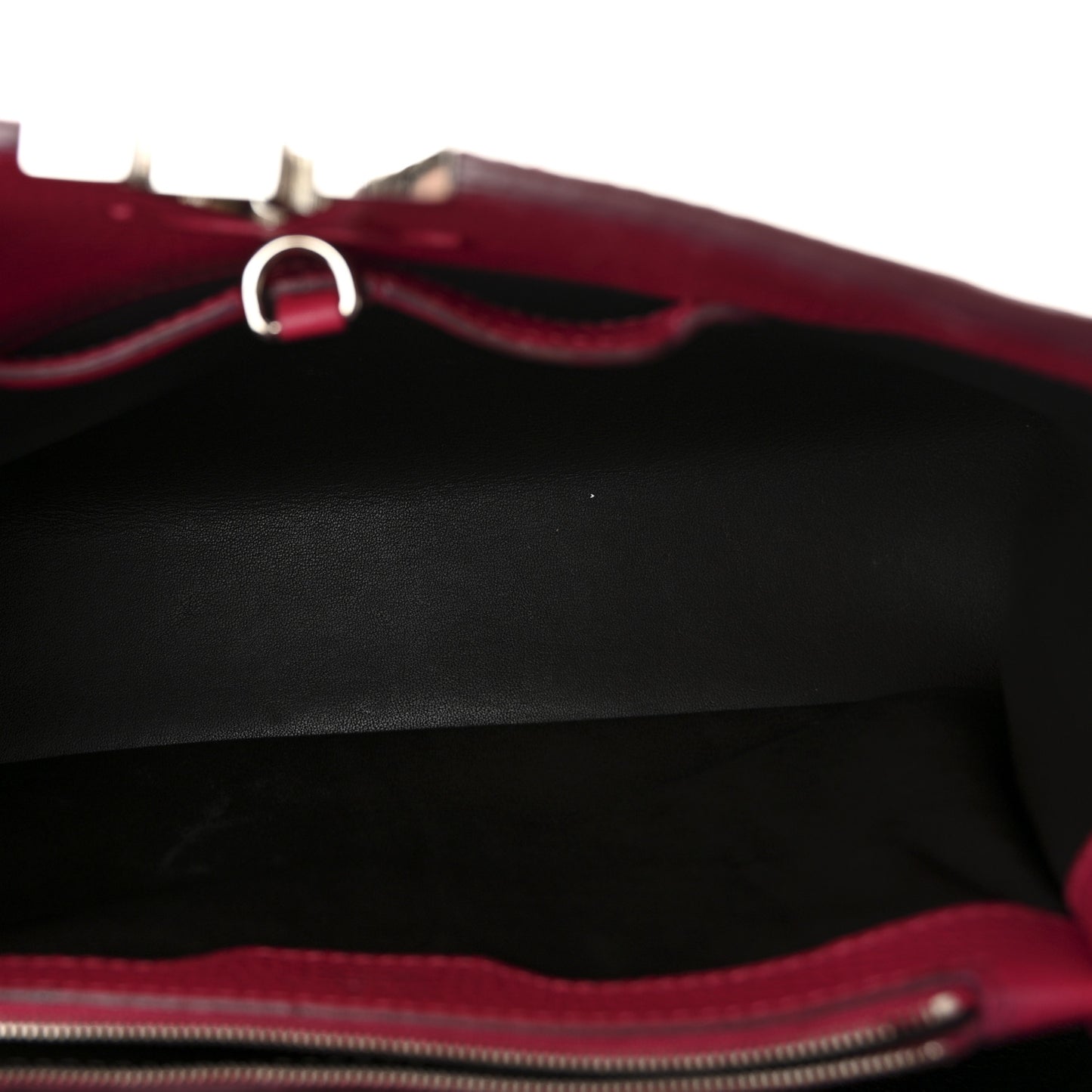 Taurillon Capucines GM Fuchsia