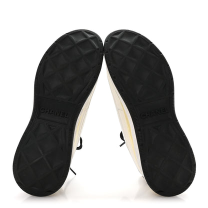 Chanel Velvet Calfskin Mixed Fibers CC Sneakers 39 Ivory Black 6 of 7