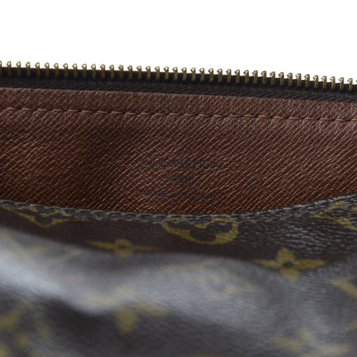 Monogram Papillon 26