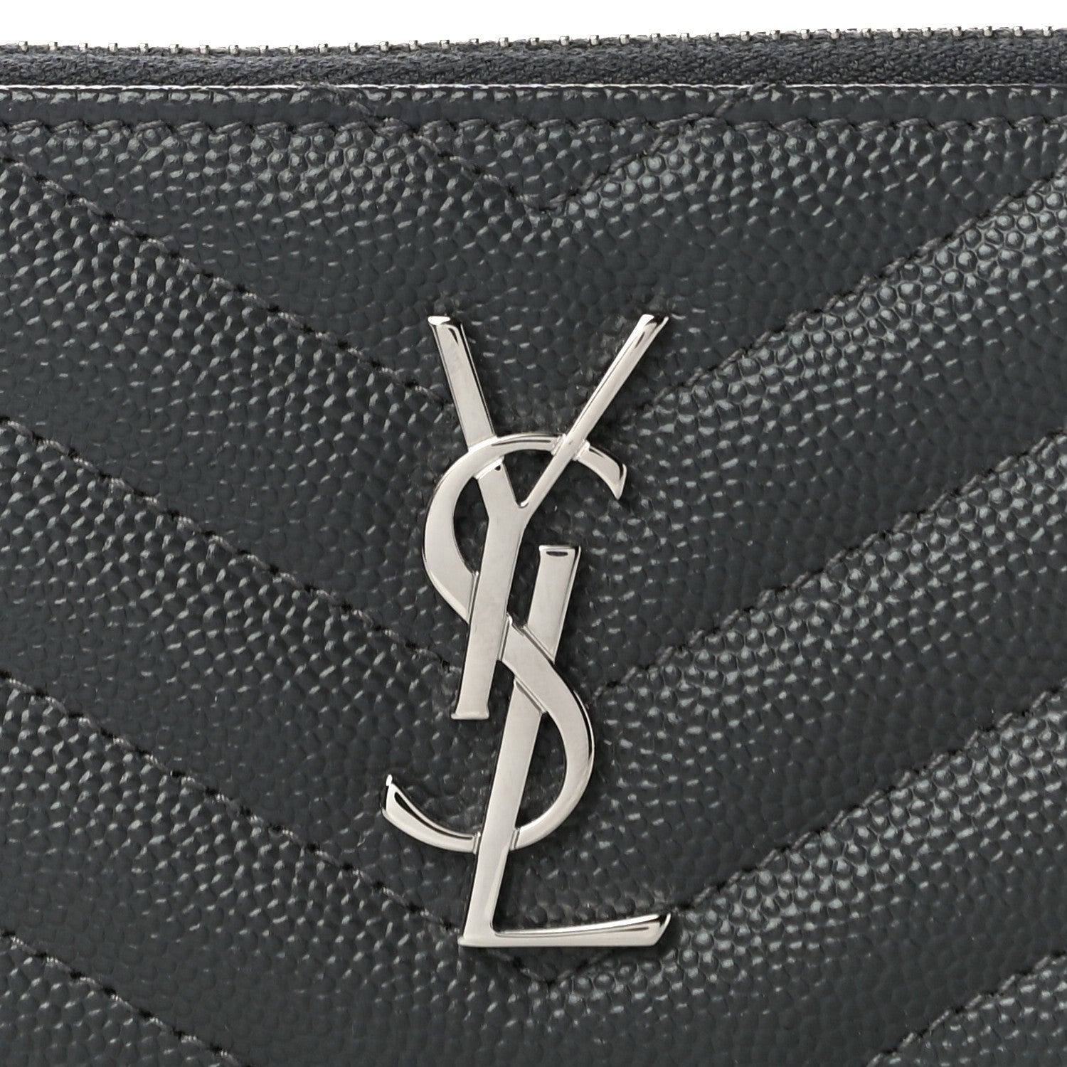 Saint Laurent Grain De Poudre Matelasse Chevron Monogram Fragments Zippered Card Case Fog 7 of 10
