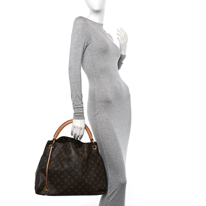 Louis Vuitton Monogram Artsy MM 2 of 9