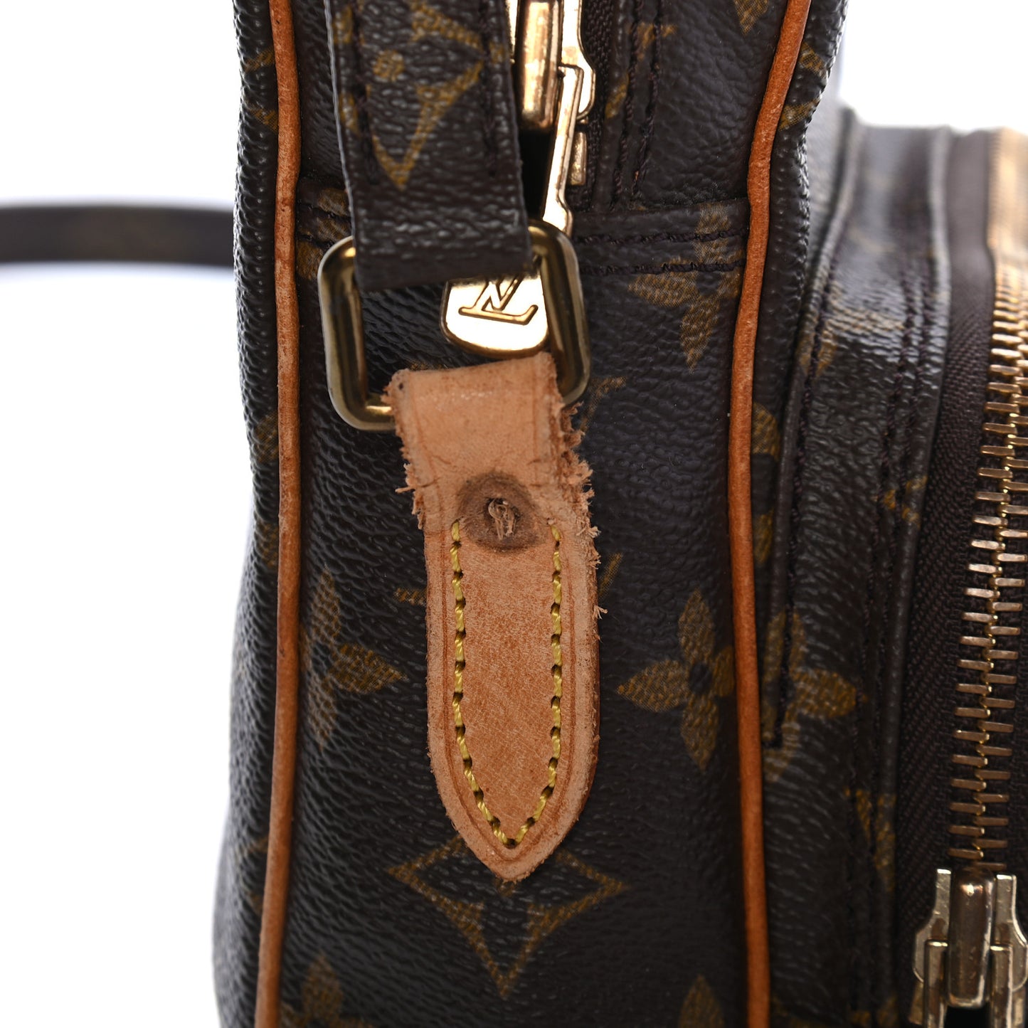 Monogram Amazone