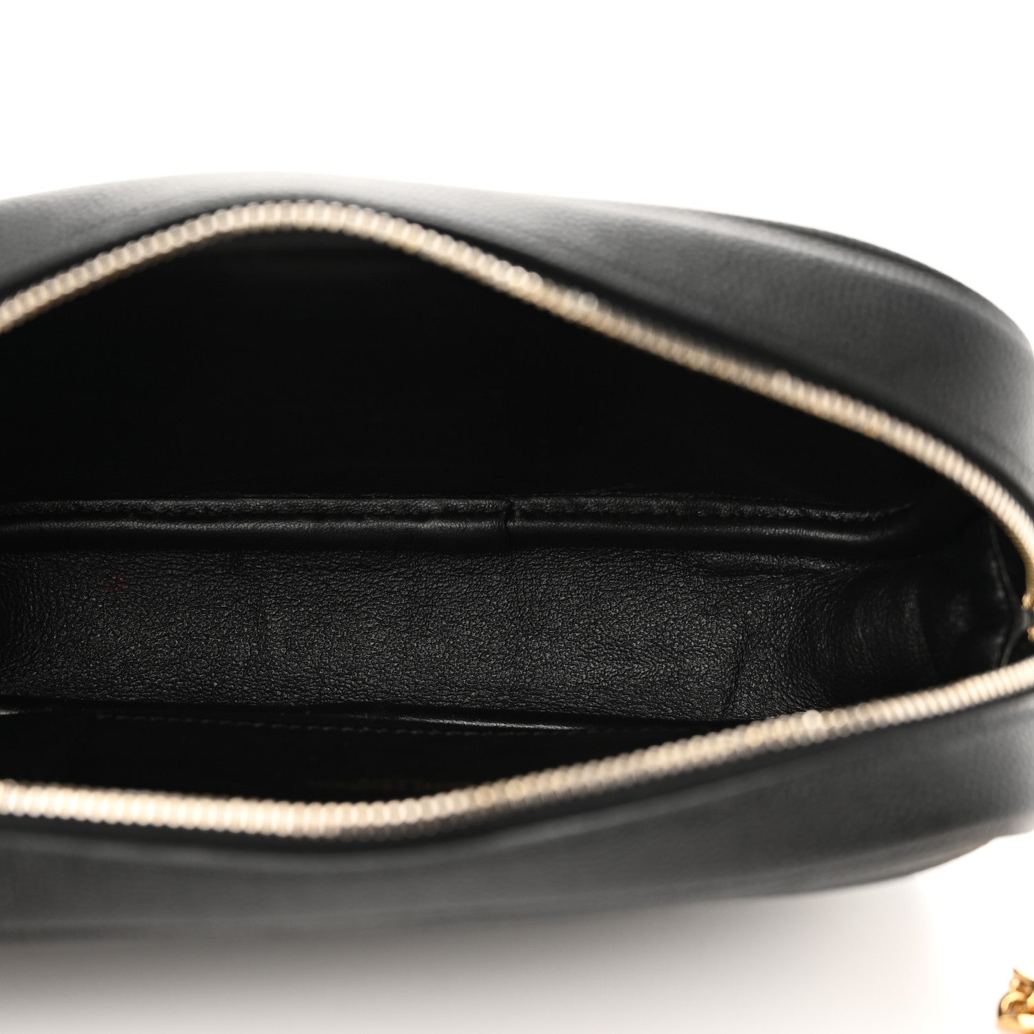 Saint Laurent Grain De Poudre Matelasse Monogram Mini Lou Camera Bag Black 5 of 10
