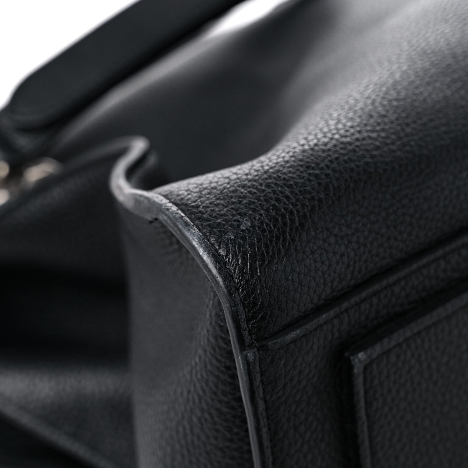 Saint Laurent Grained Calfskin Medium Souple Sac De Jour Duffle Black 19 of 33