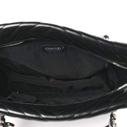 Chanel Lambskin Surpique Chevron Quilted Tote Black 5 of 11