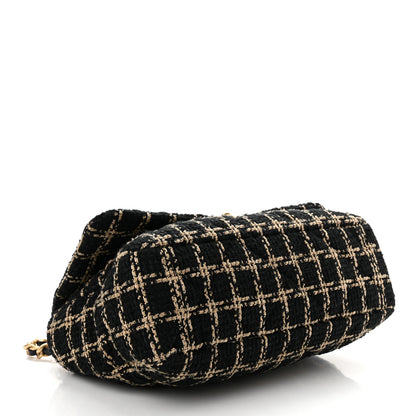 Chanel Tweed Maxi Chanel 19 Flap Black Beige 4 of 10