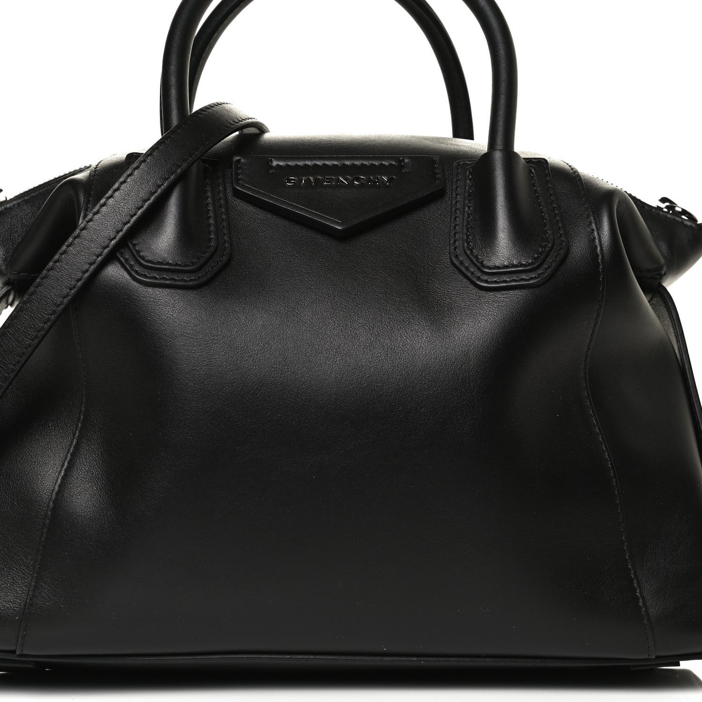 Smooth Calfskin Small Soft Antigona Black