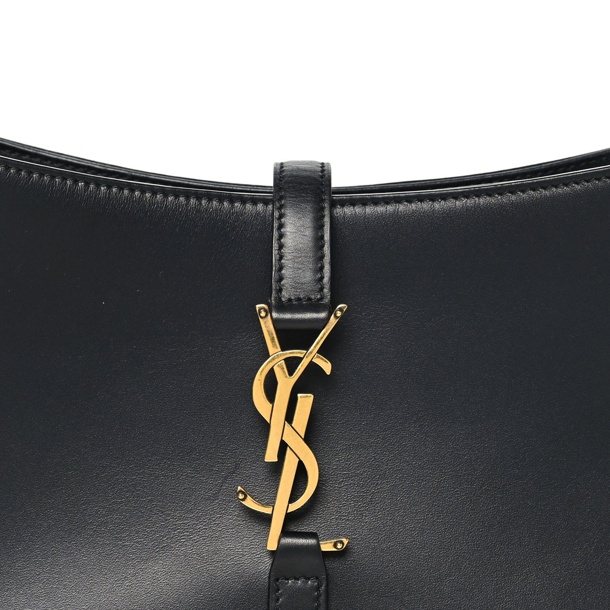 Smooth Calfskin Le 5 A 7 Hobo Black