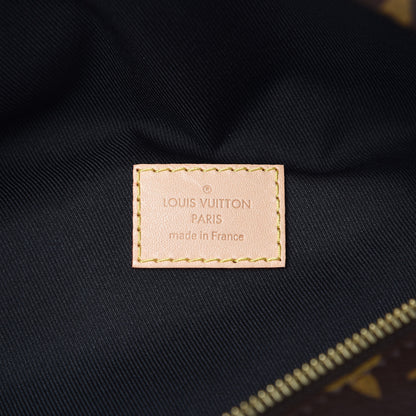 Louis Vuitton Monogram Bumbag 6 of 9