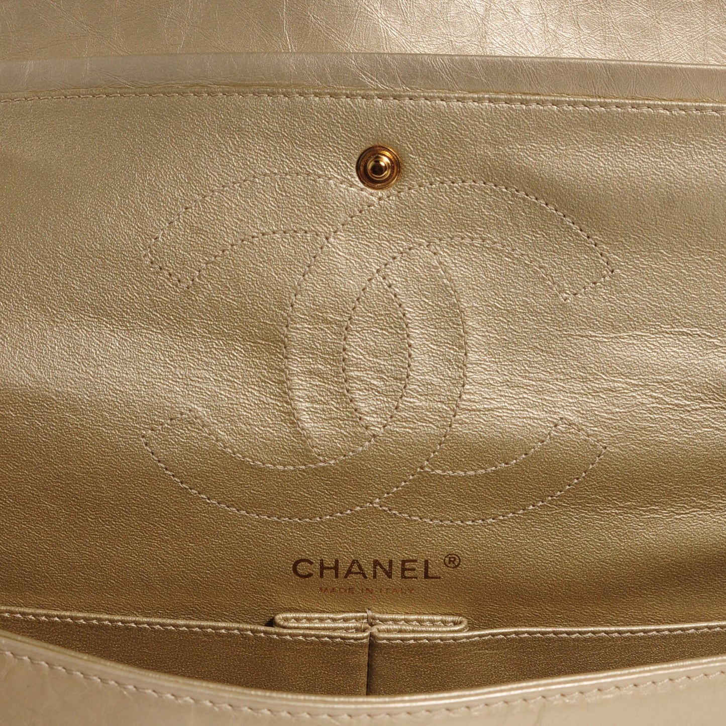 Metallic Aged Calfskin Quilted 2.55 Reissue 226 Flap Light Gold