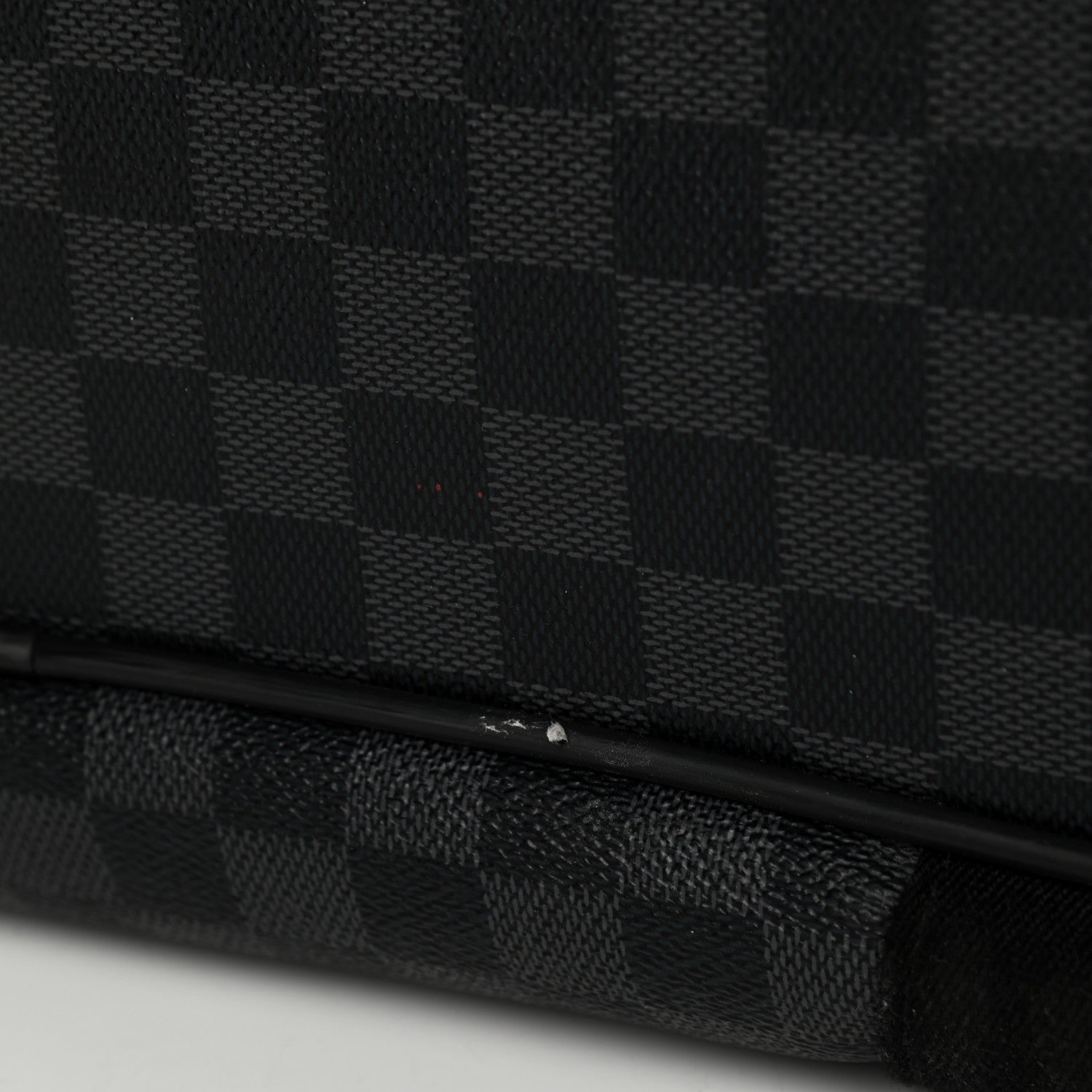 Louis Vuitton Damier Graphite Neo Eole 65 13 of 13