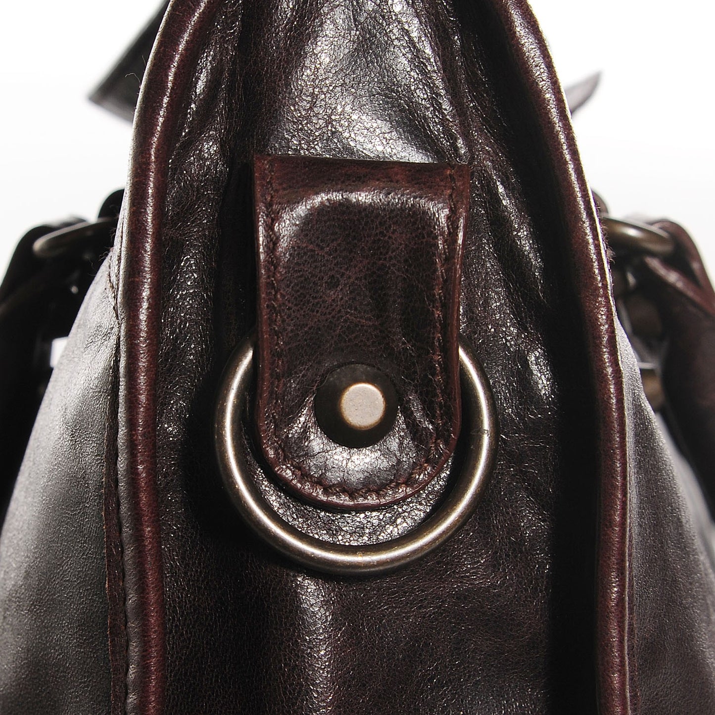Chevre Classic Hardware City Chocolate
