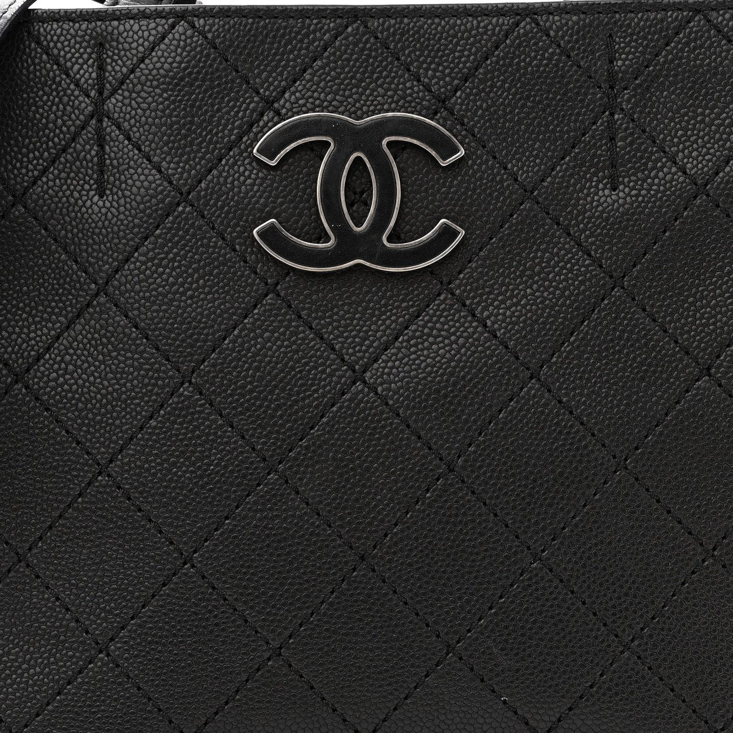 Calfskin Stitched Hamptons Tote Black