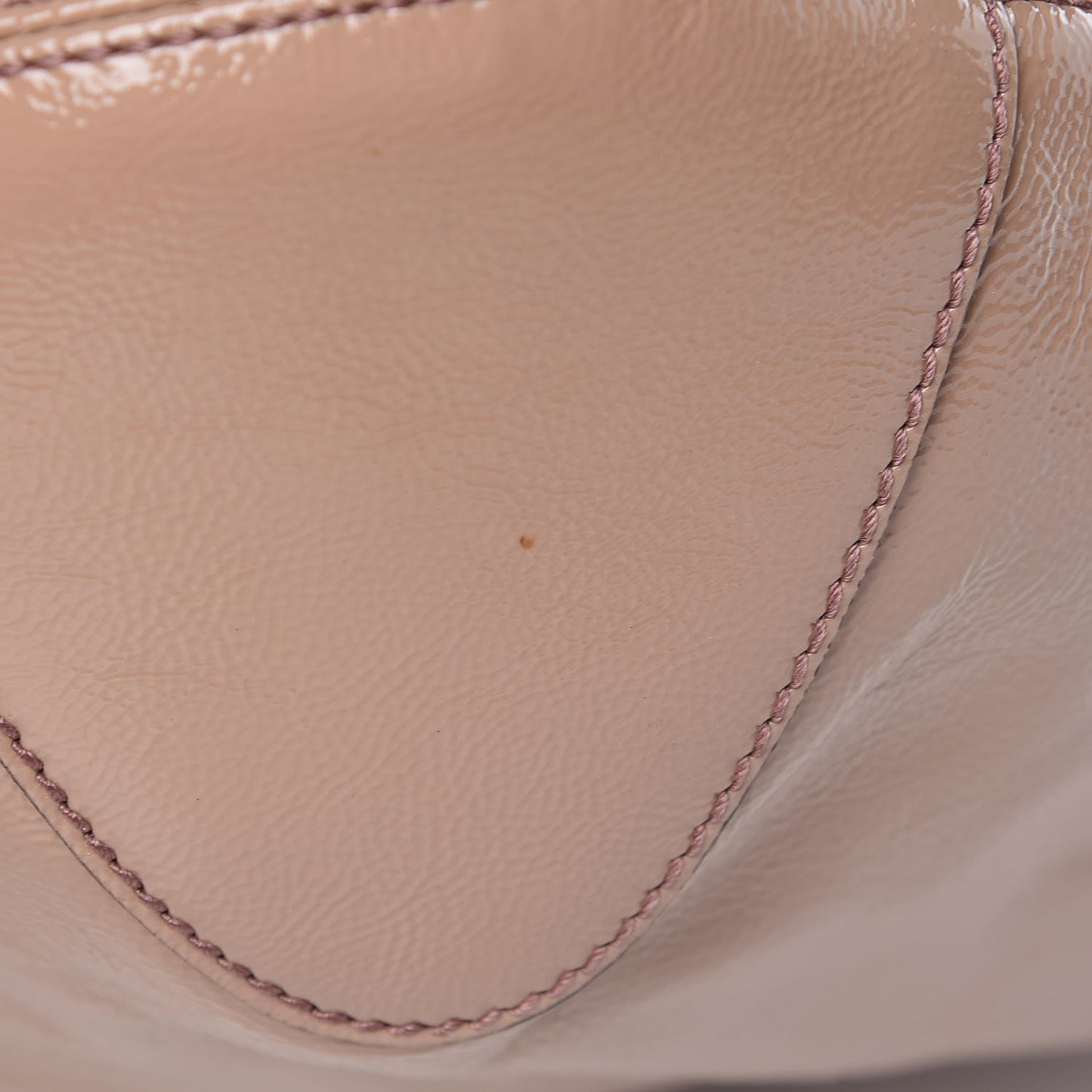 Patent Medium Soho Chain Hobo Dark Cipria