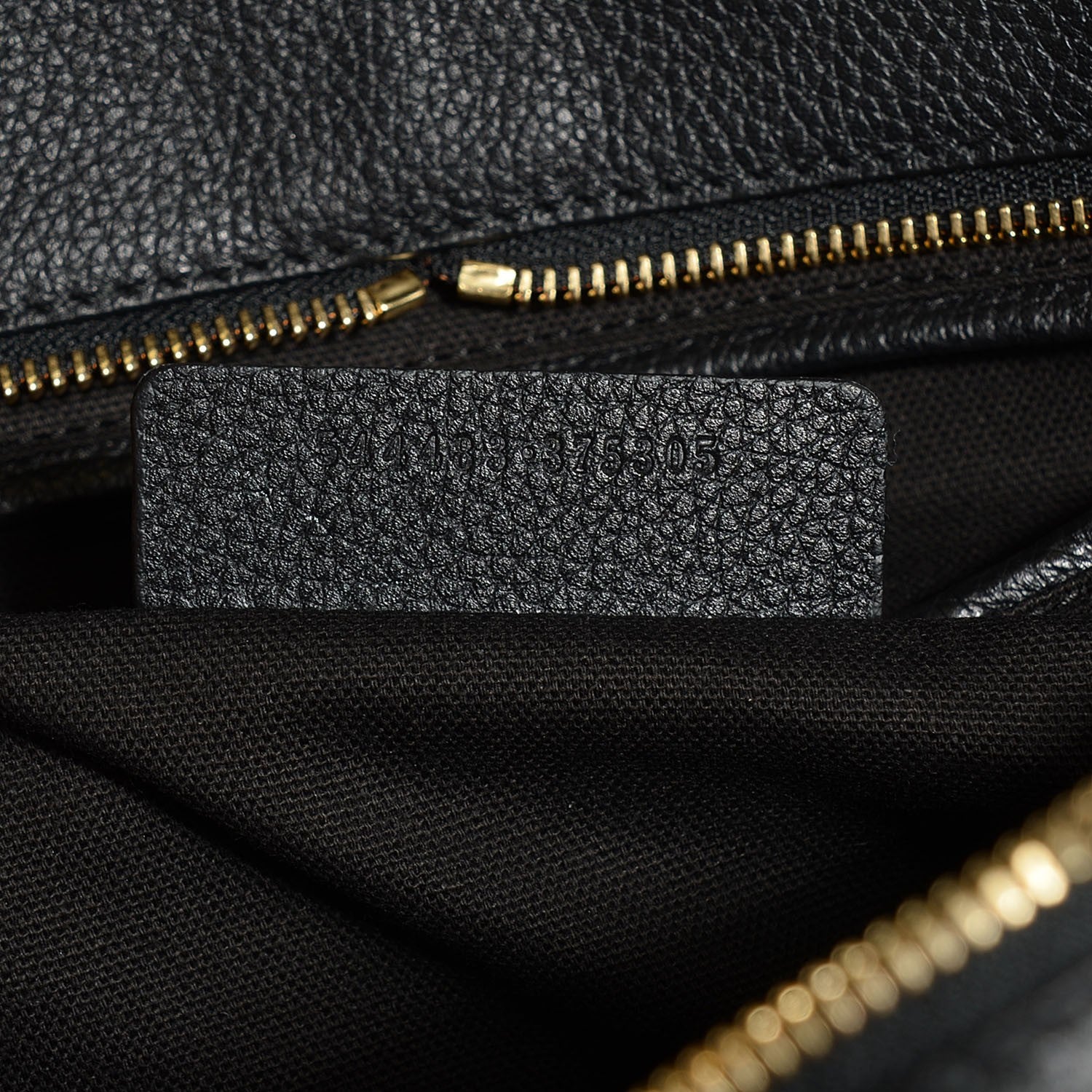 Alexander McQueen Pebbled Calfskin Large Skull Padlock Zip Around Tote Black 7 of 7