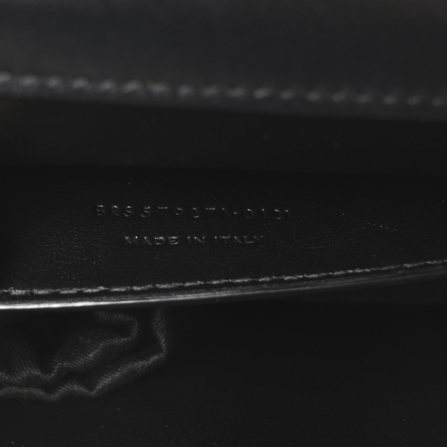 Saint Laurent Smooth Calfskin Manhattan Shoulder Bag Black 7 of 10