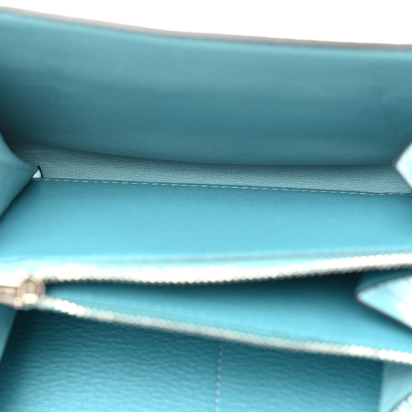 Matte Alligator Constance Short Wallet Bleu Paon