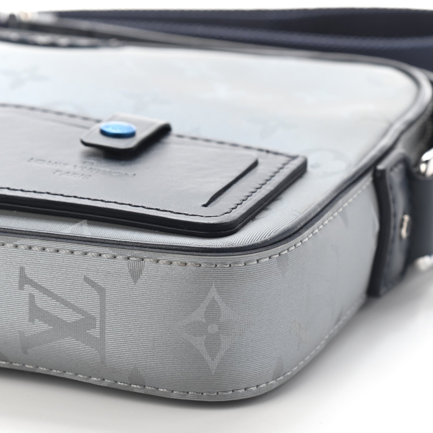 Louis Vuitton Monogram Alpha Messenger Satellite Silver 8 of 8