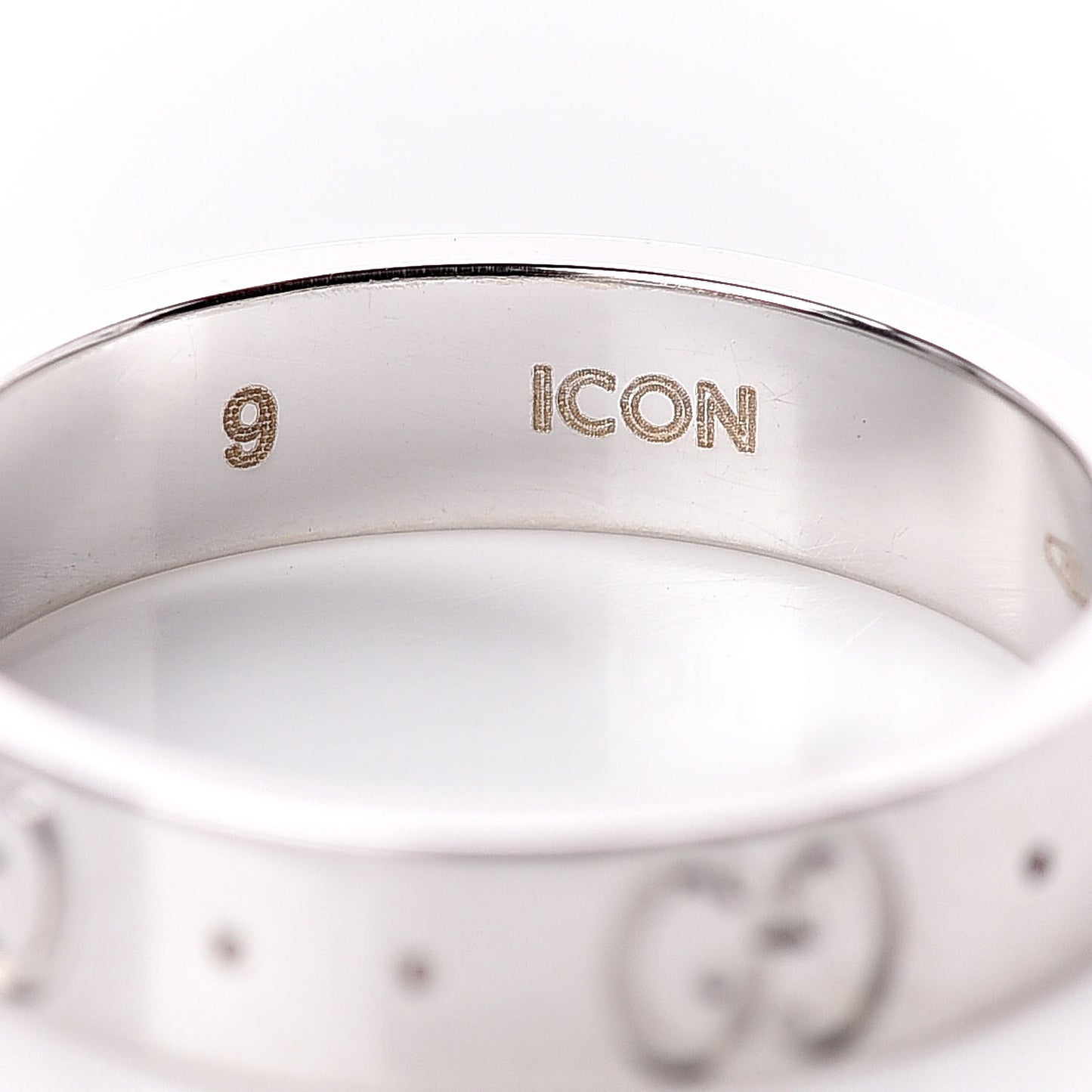 18K White Gold 4mm Icon Thin Band Ring 49 4.75