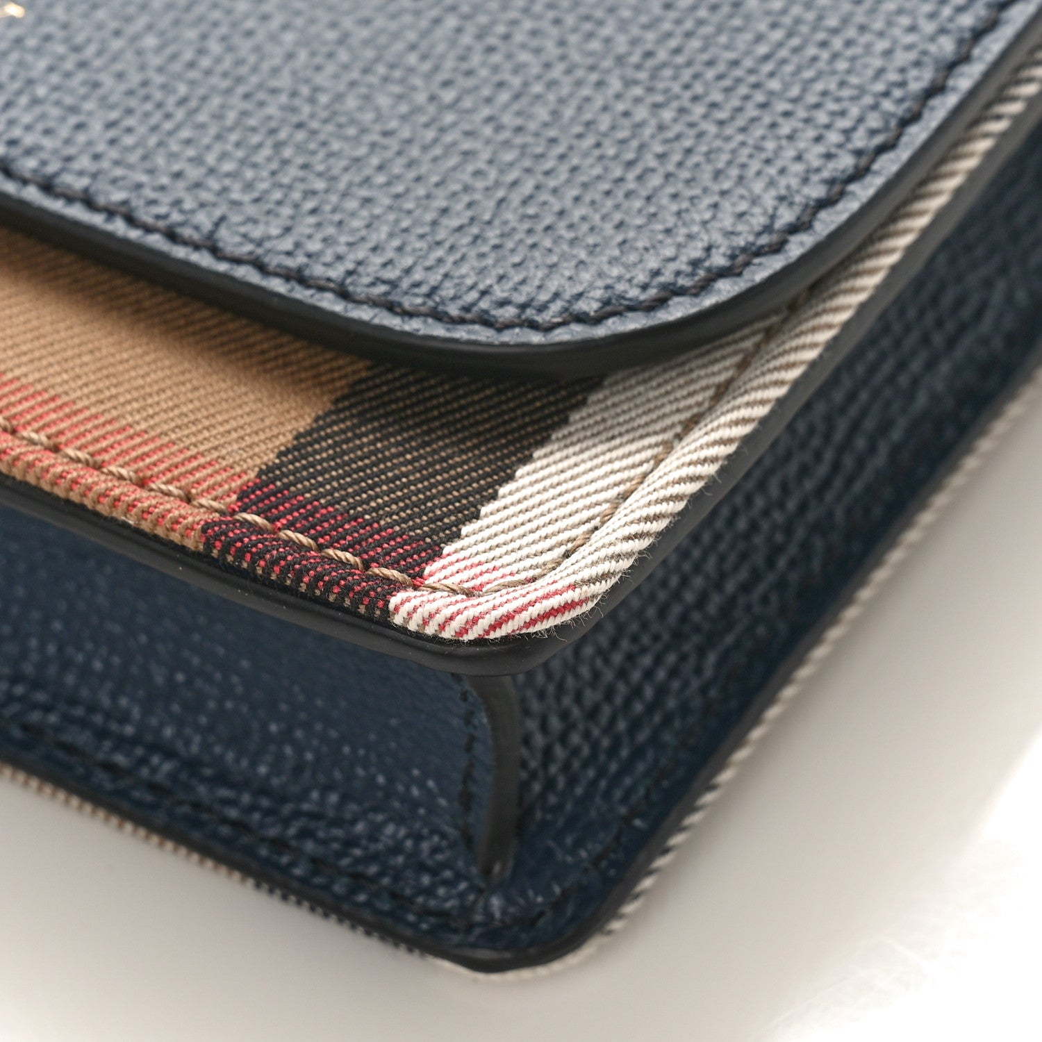 Burberry Derby Calfskin House Check Mini Hampshire Wallet On Chain Ink Blue 8 of 8