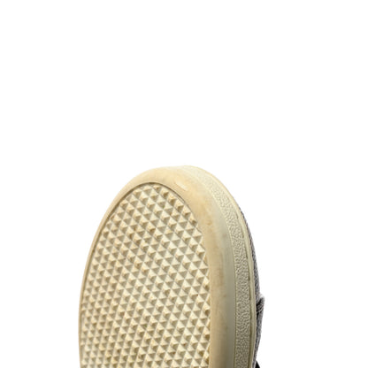 Louis Vuitton Patent Monogram Frontrow Sneakers 39 10 of 10