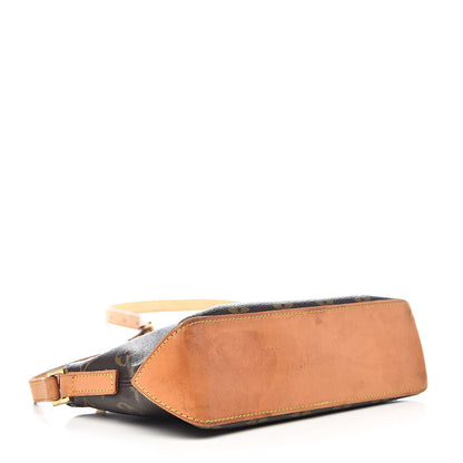 Louis Vuitton Monogram Trotteur 4 of 12