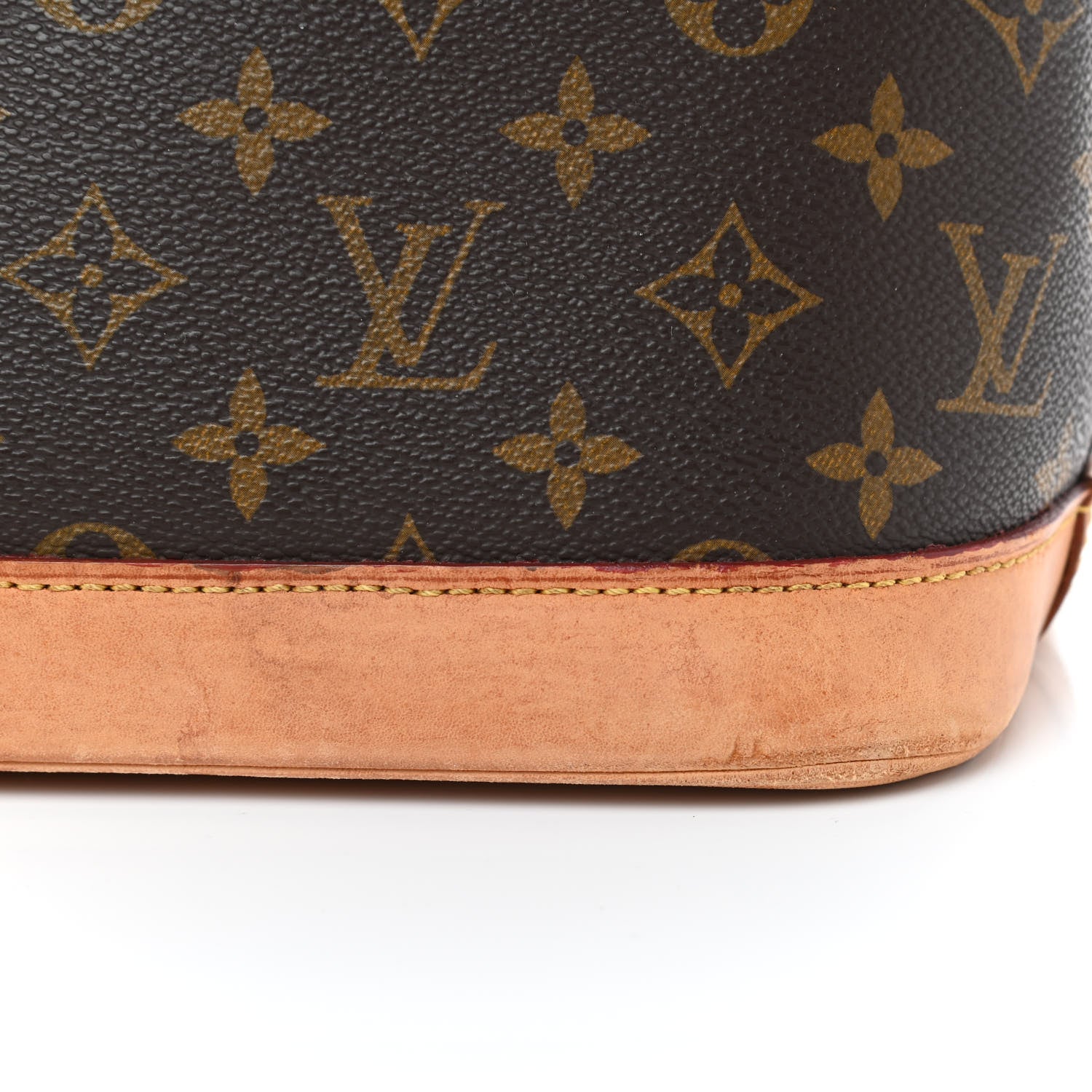 Louis Vuitton Monogram Alma PM 9 of 14